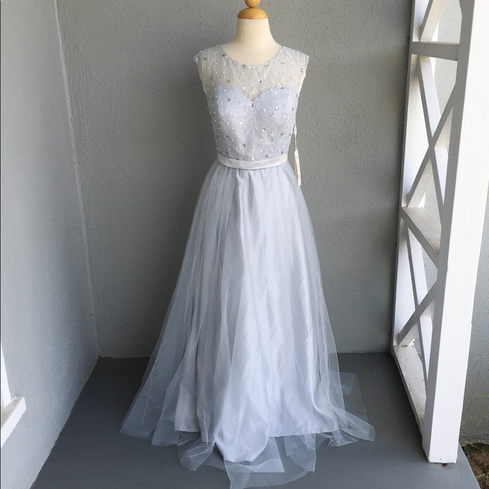 Mingda Gray Prom/Party Maxi Dress. NWT.